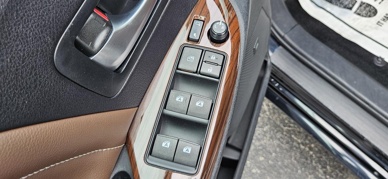 Toyota Sienna Limited Premium 7-Passenger 2015