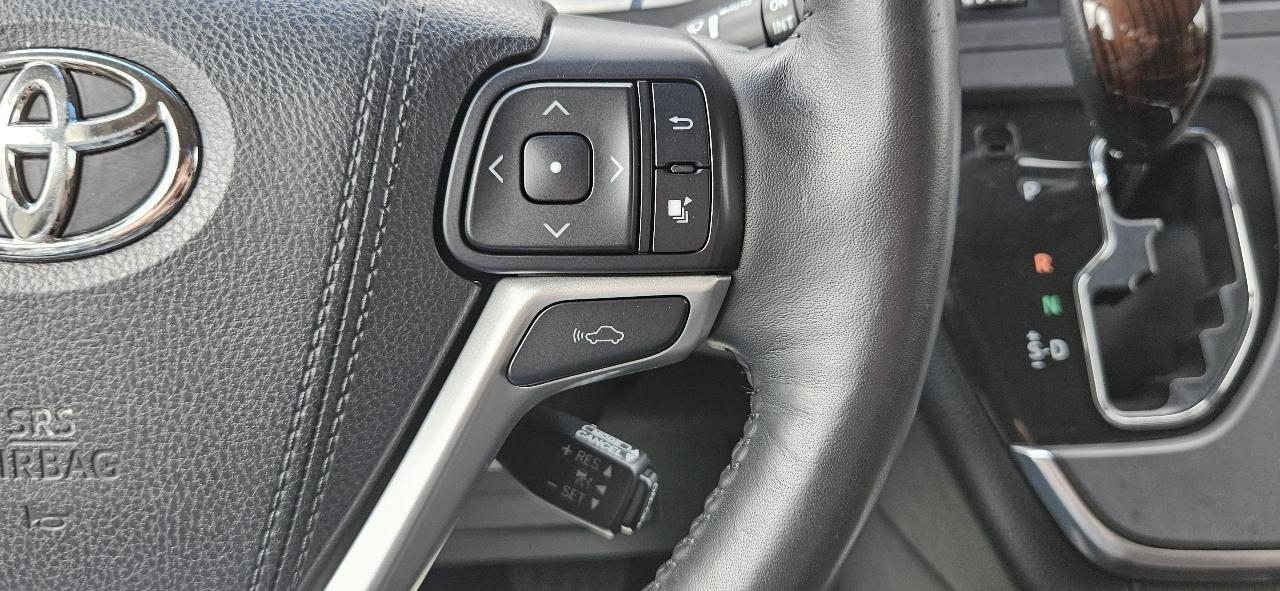 Toyota Sienna Limited Premium 7-Passenger 2015