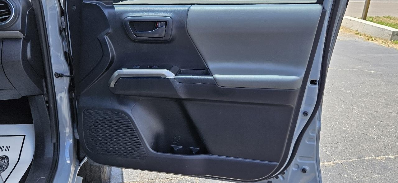 Toyota Tacoma  2021