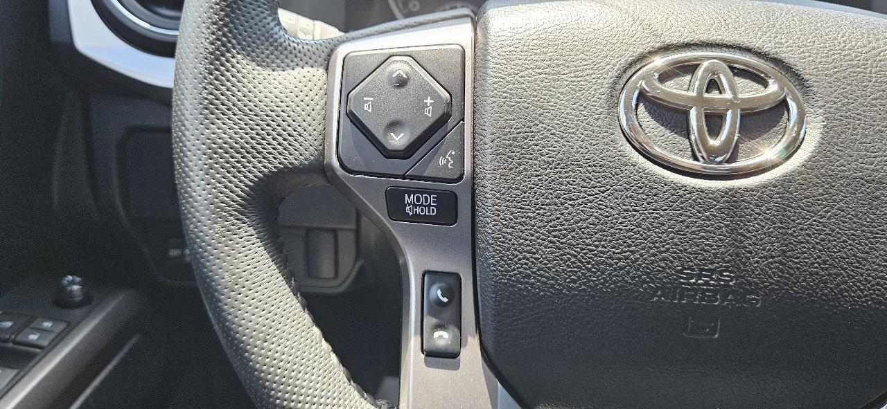 Toyota Tacoma  2021