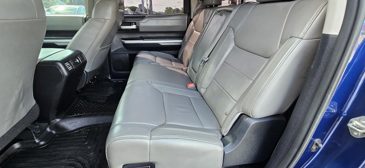 Toyota Tundra Limited CrewMax 5.7L 4WD 2015