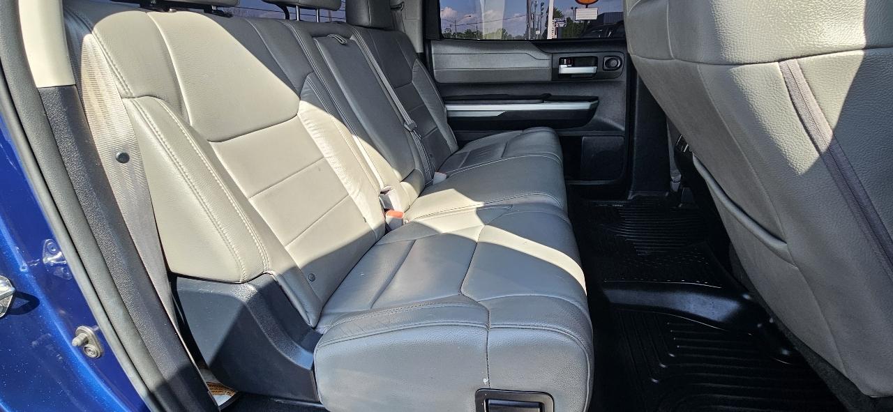 Toyota Tundra Limited CrewMax 5.7L 4WD 2015