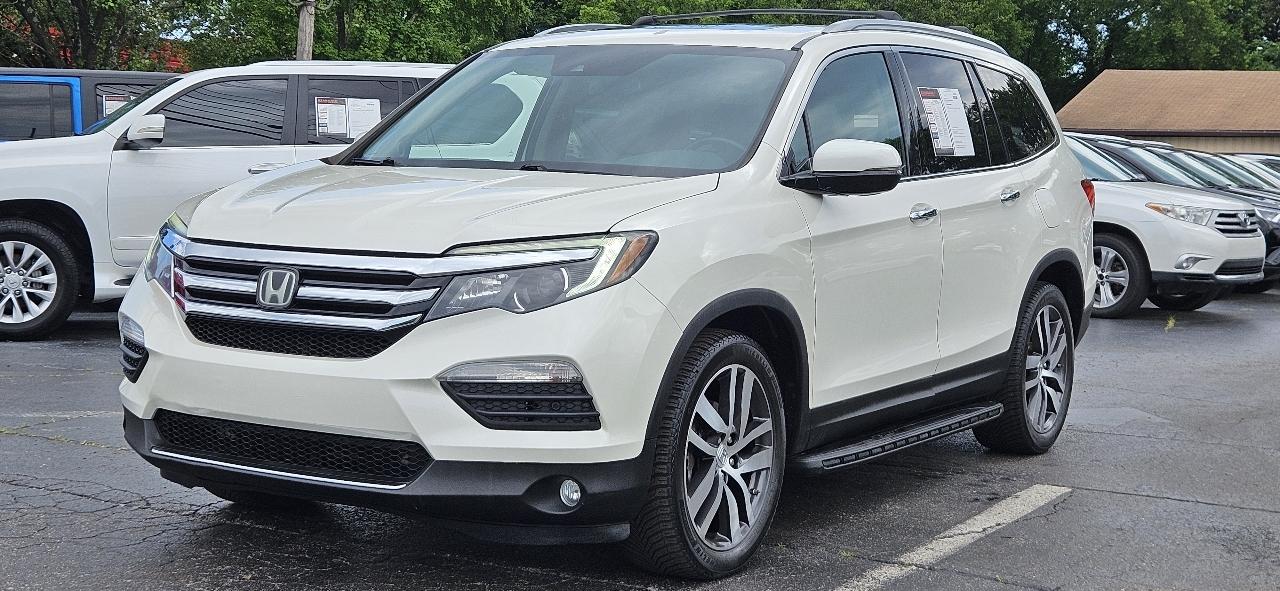 Honda Pilot 2WD 4dr Touring w/RES & Navi 2016