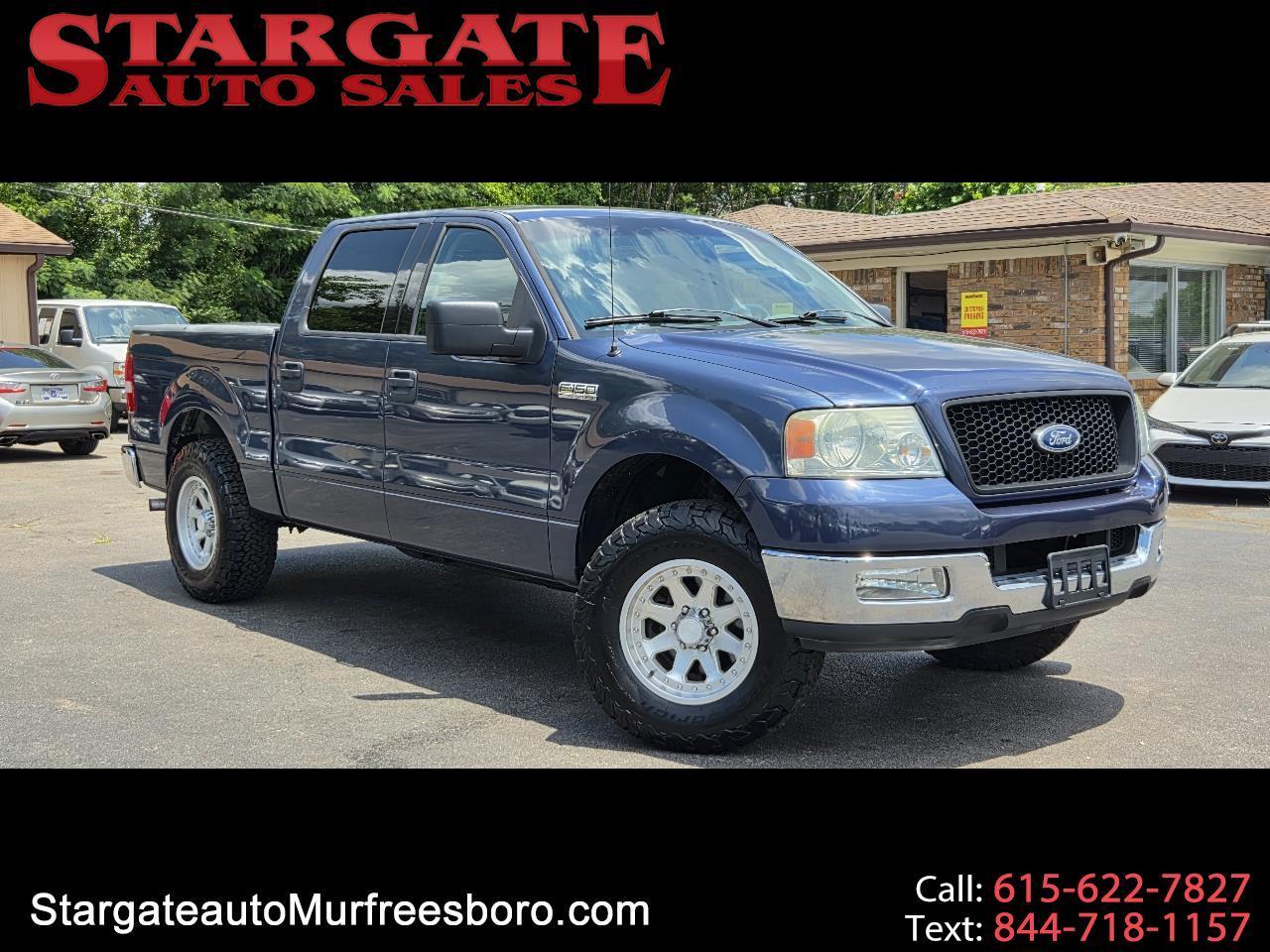 2004 Ford F-150 SuperCrew 139" XLT