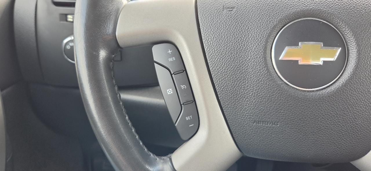 Chevrolet Silverado 1500 4WD Reg Cab 119.0" LT 2012