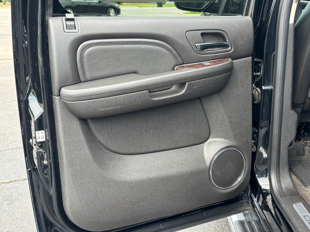 GMC Sierra 1500 AWD Crew Cab 143.5" Denali 2012