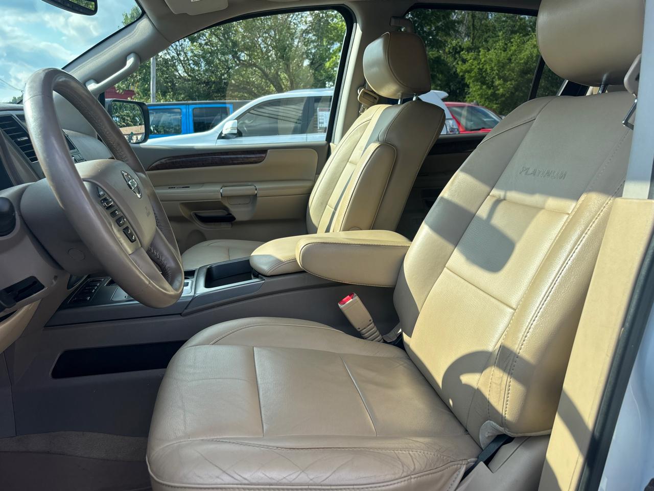 Nissan Armada 4WD 4dr Platinum 2014