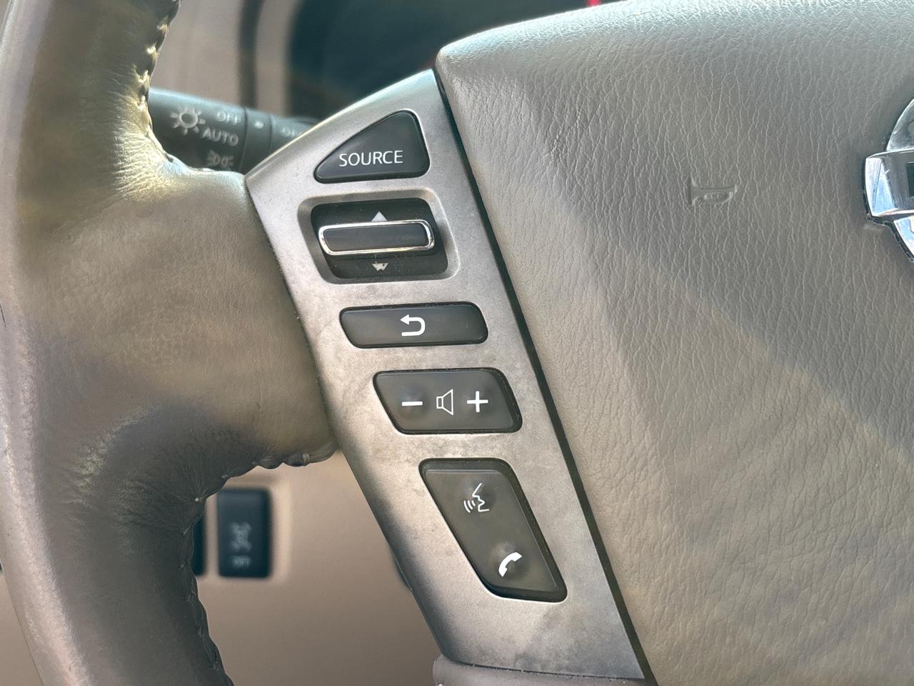 Nissan Armada 4WD 4dr Platinum 2014