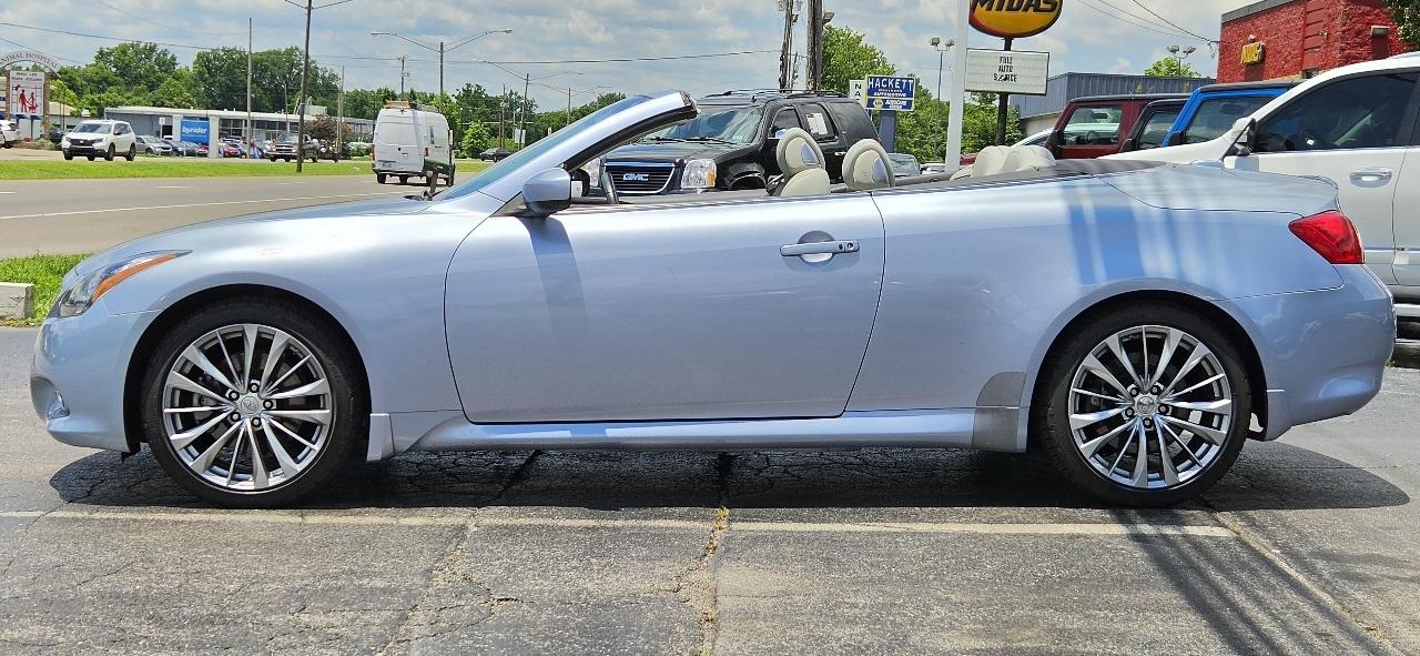 Infiniti G37 Convertible 2dr Base 2012
