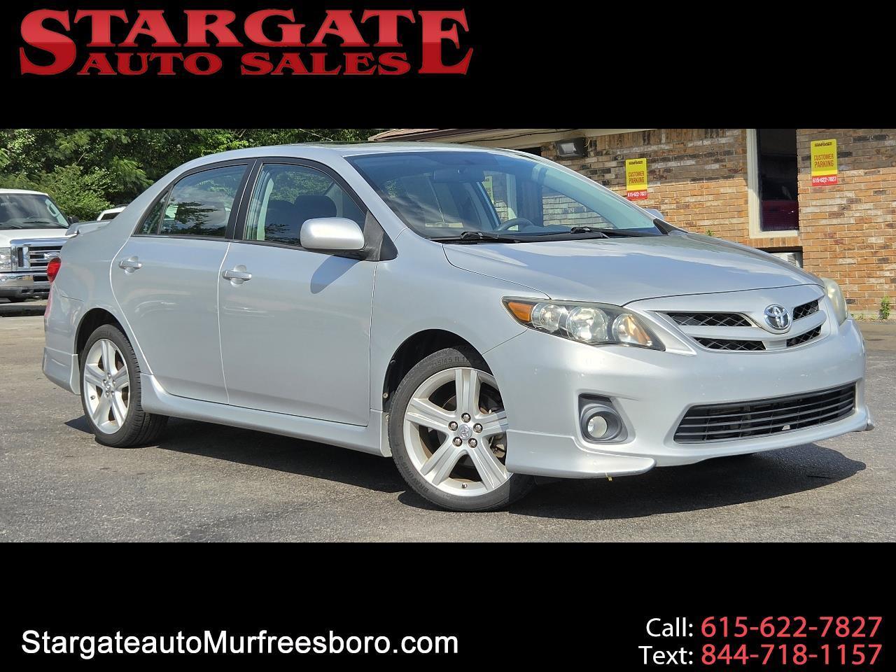 Toyota Corolla 4dr Sdn Auto S (Natl) 2013