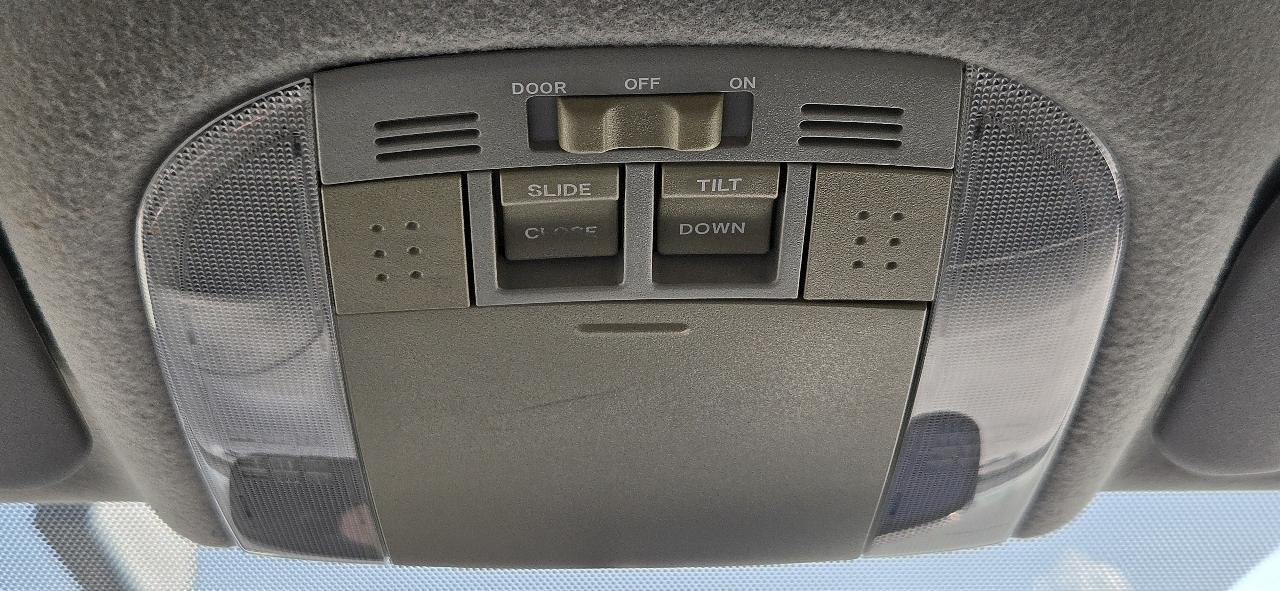Toyota Corolla 4dr Sdn Auto S (Natl) 2013