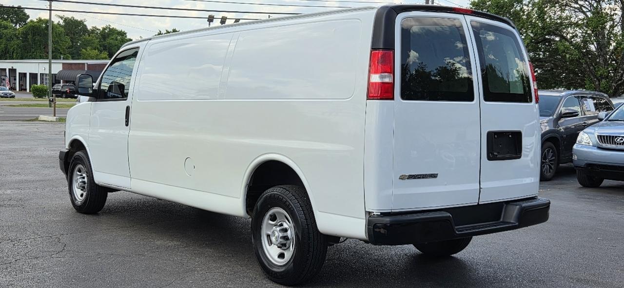 Chevrolet Express Cargo Van RWD 2500 155" 2021