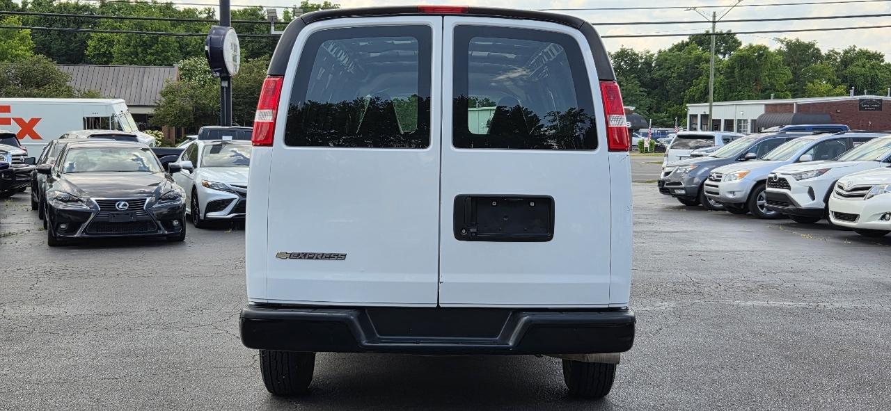 Chevrolet Express Cargo Van RWD 2500 155" 2021
