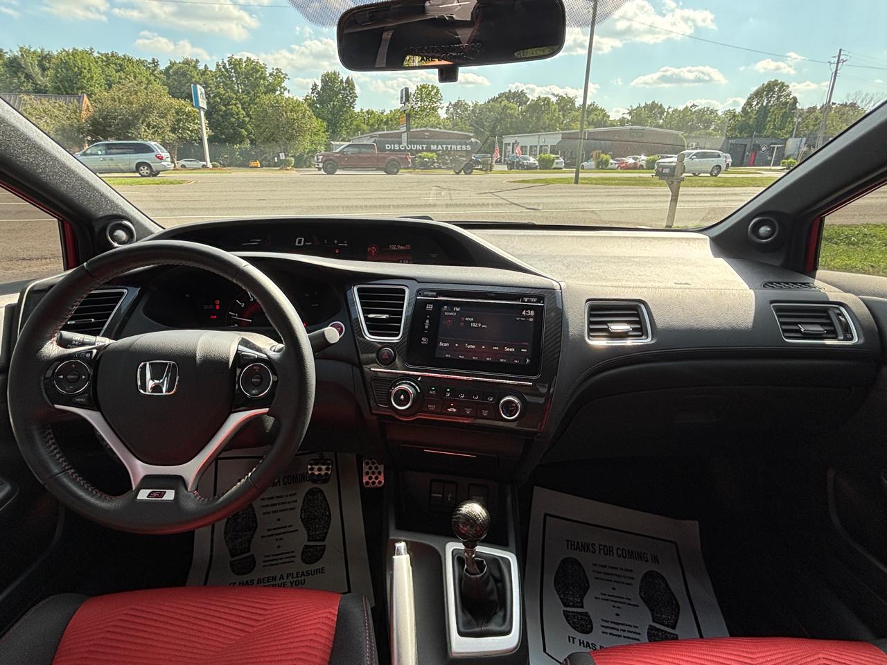 Honda Civic Si Sedan 6-Speed MT 2015