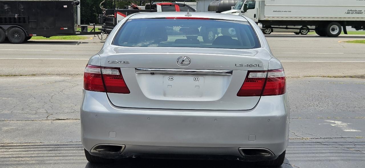 Lexus LS 460 4dr Sdn L RWD 2007