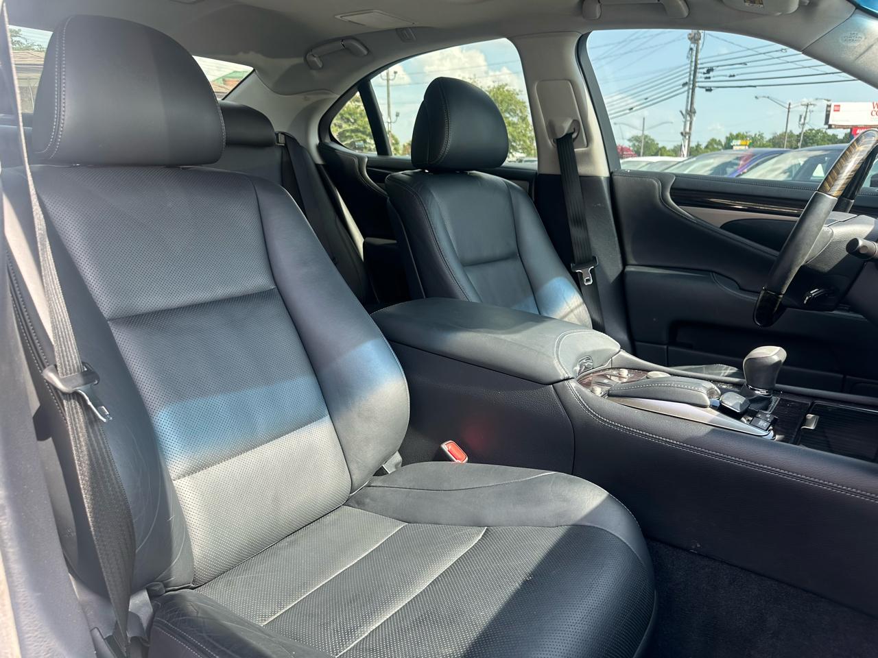 Lexus LS 460 4dr Sdn RWD 2014