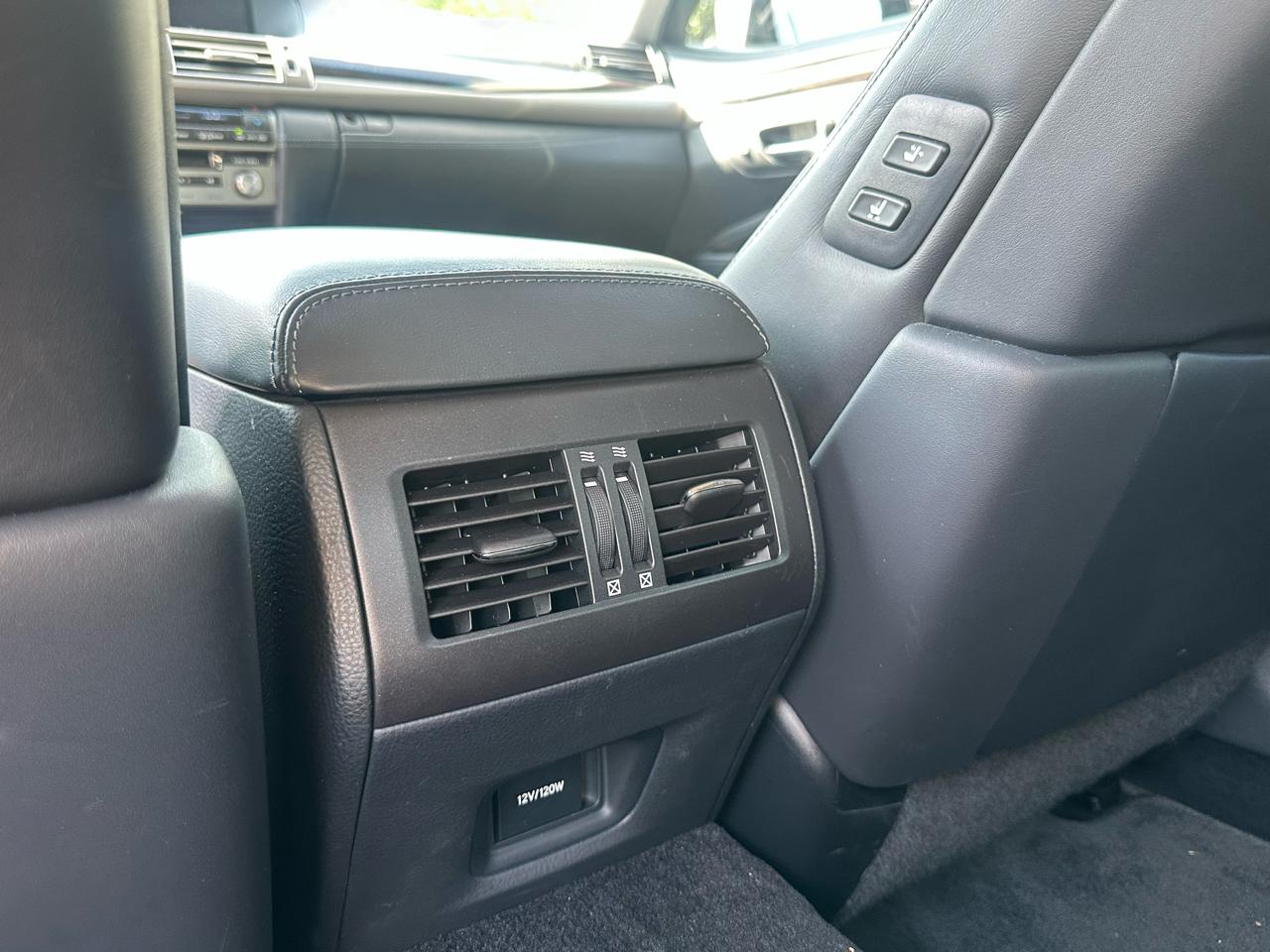 Lexus LS 460 4dr Sdn RWD 2014