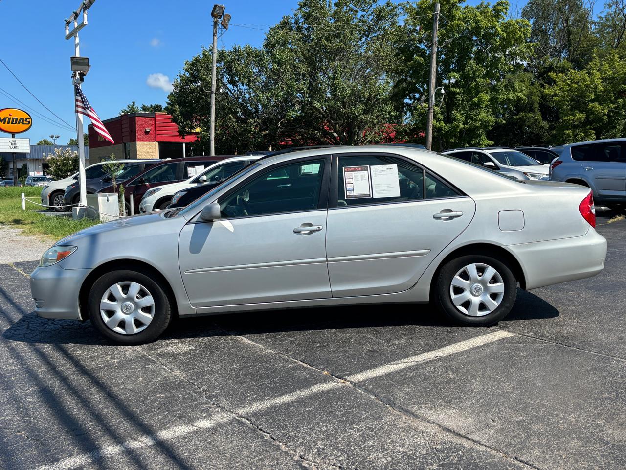 Toyota Camry 4dr Sdn LE Auto (Natl) 2004
