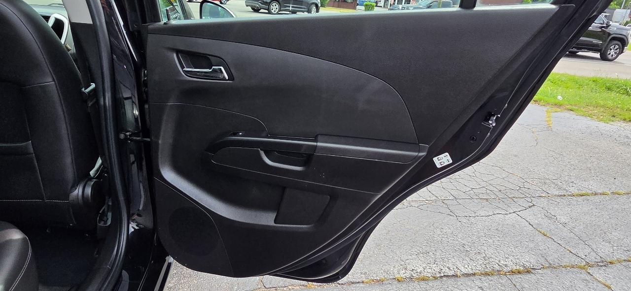 Chevrolet Sonic 4dr Sdn Auto Premier 2019