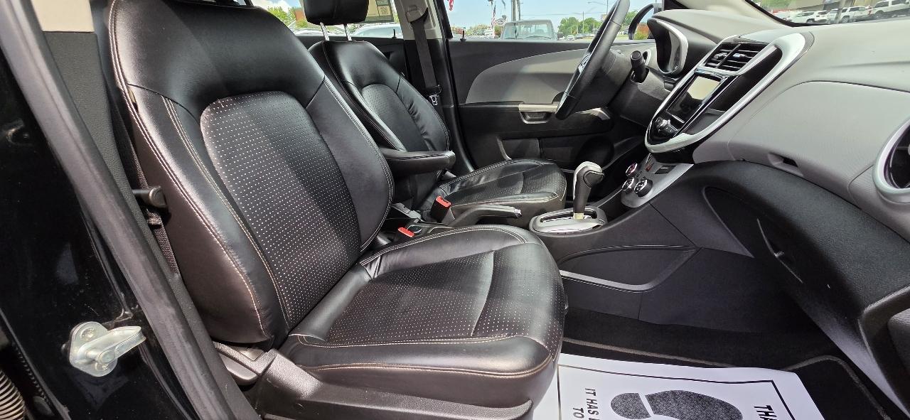 Chevrolet Sonic 4dr Sdn Auto Premier 2019