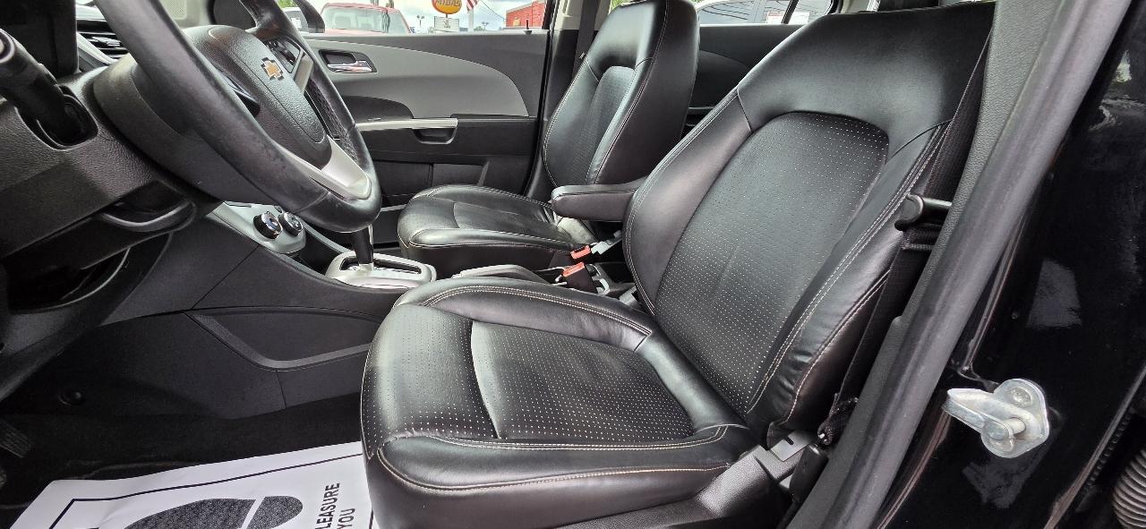 Chevrolet Sonic 4dr Sdn Auto Premier 2019