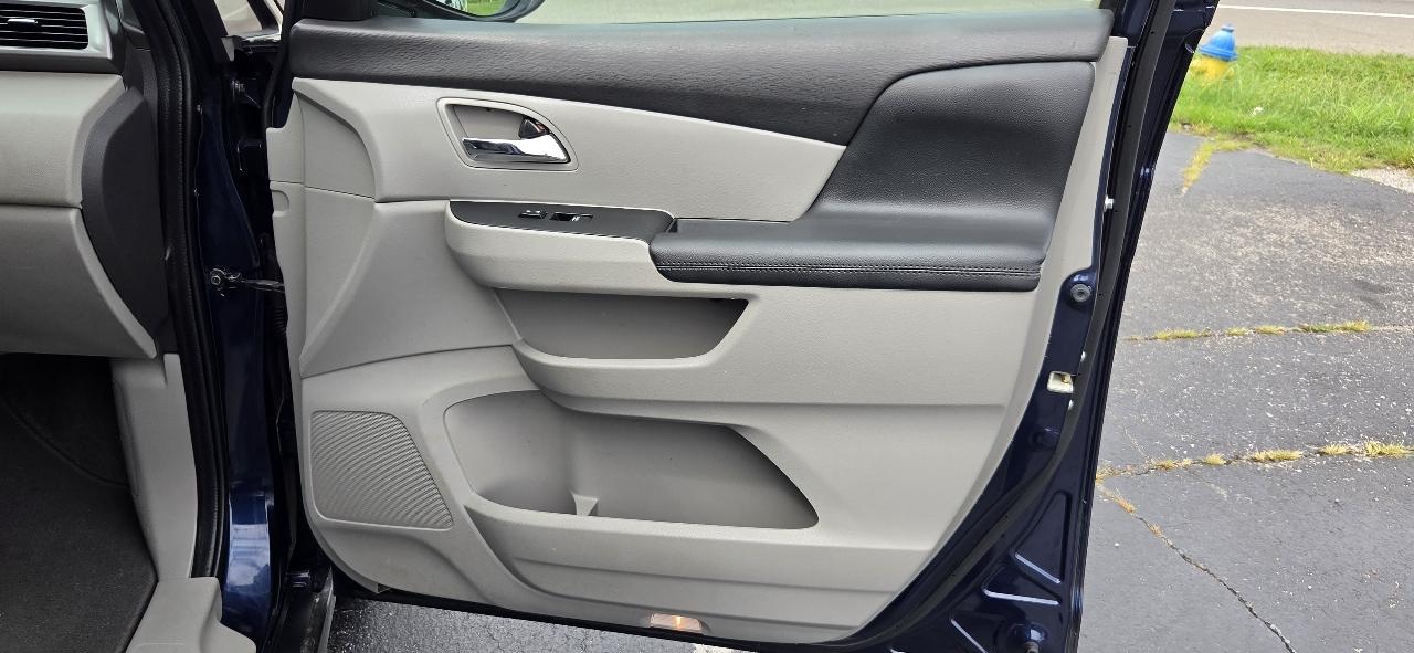 Honda Odyssey 5dr SE 2016