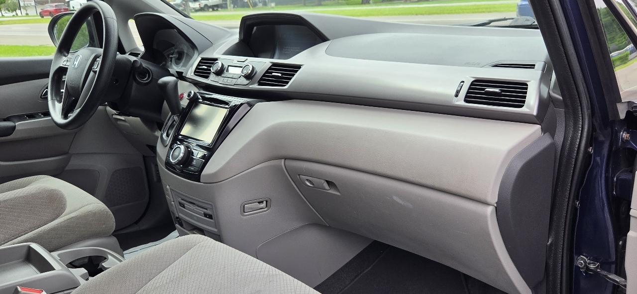Honda Odyssey 5dr SE 2016