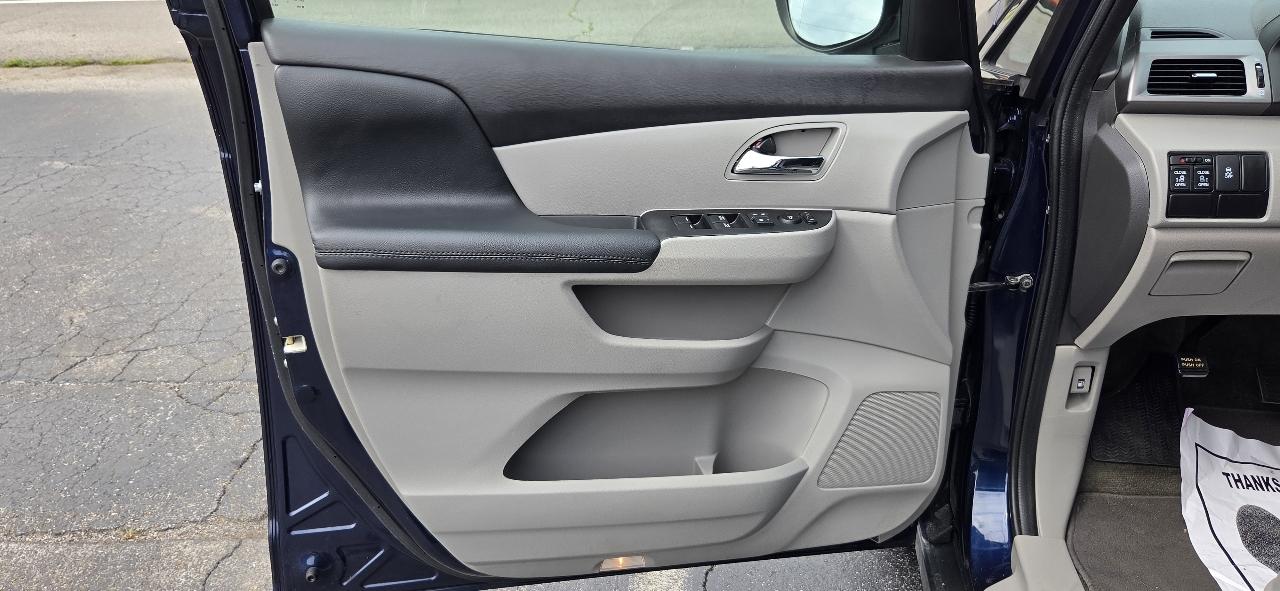 Honda Odyssey 5dr SE 2016