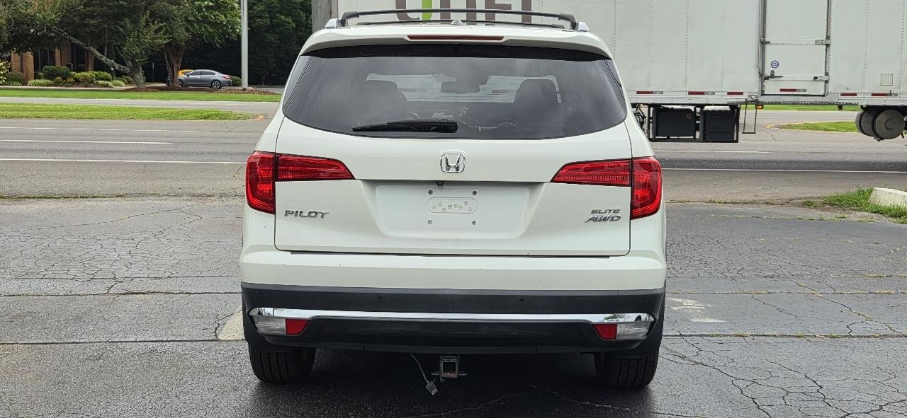 Honda Pilot AWD 4dr Elite w/RES & Navi 2016