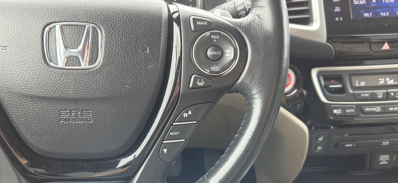 Honda Pilot AWD 4dr Elite w/RES & Navi 2016