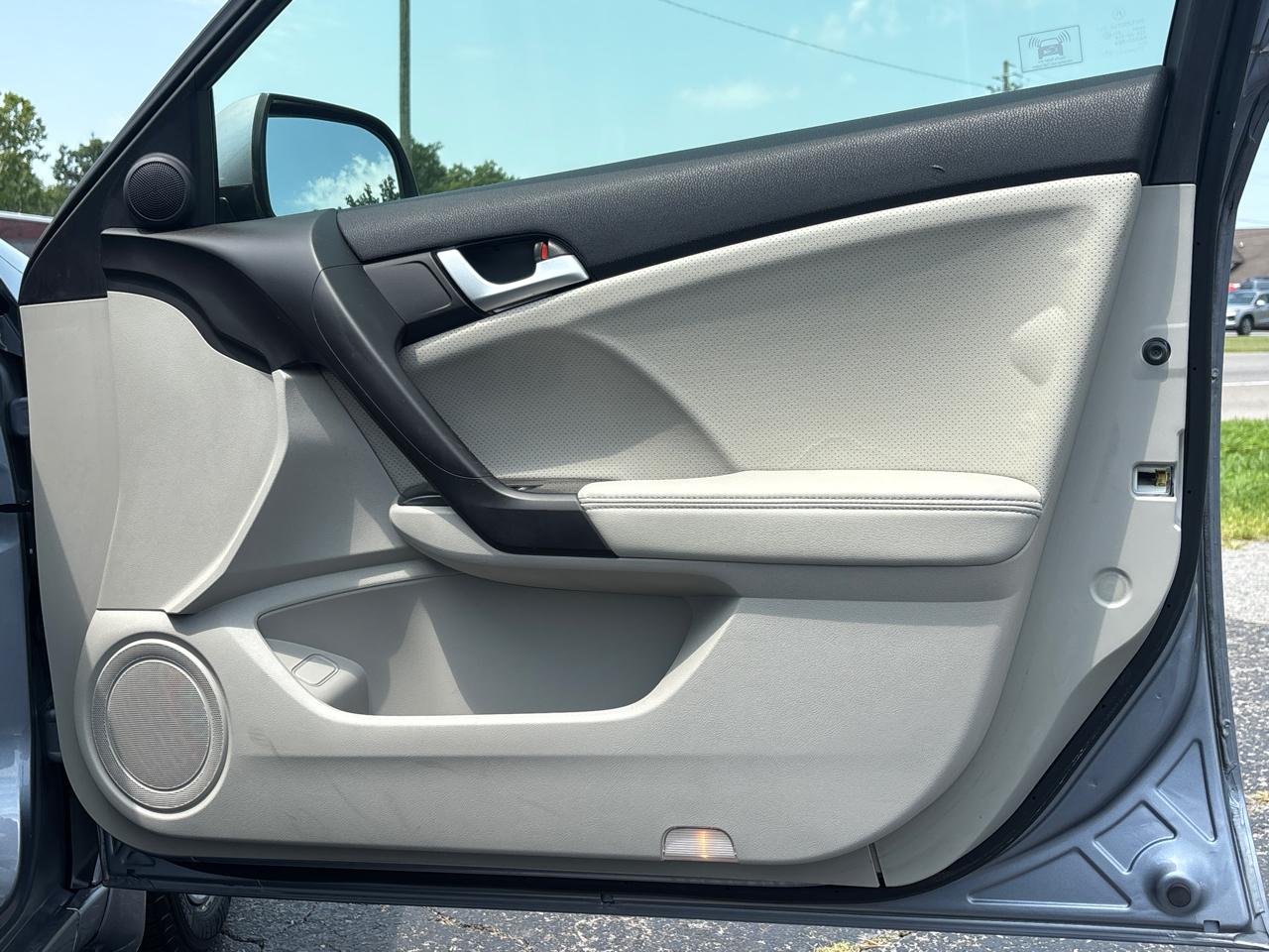Acura TSX 4dr Sdn I4 Auto Tech Pkg 2012
