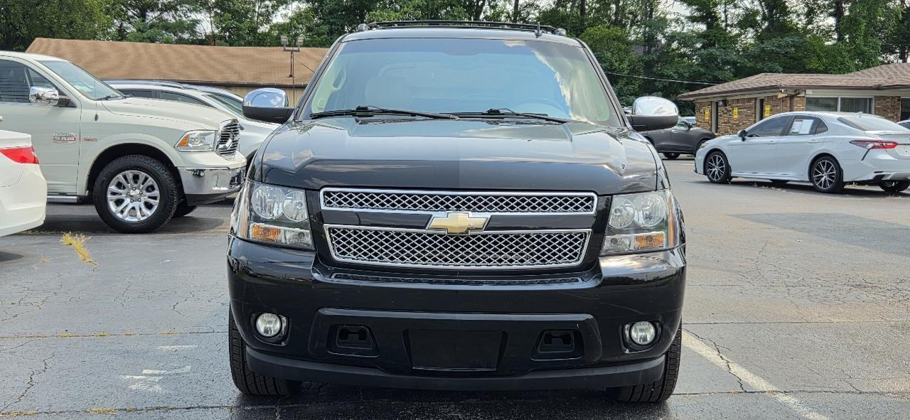 Chevrolet Avalanche 2WD Crew Cab LTZ 2011