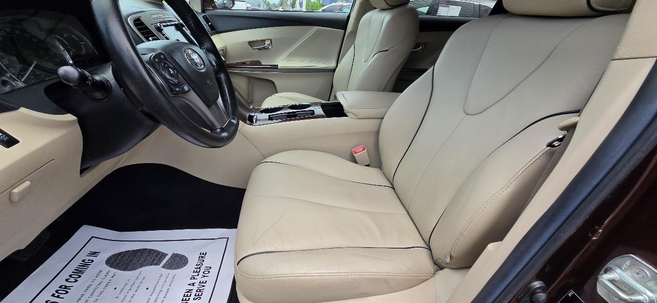 Toyota Venza 4dr Wgn V6 AWD Limited (Natl) 2013