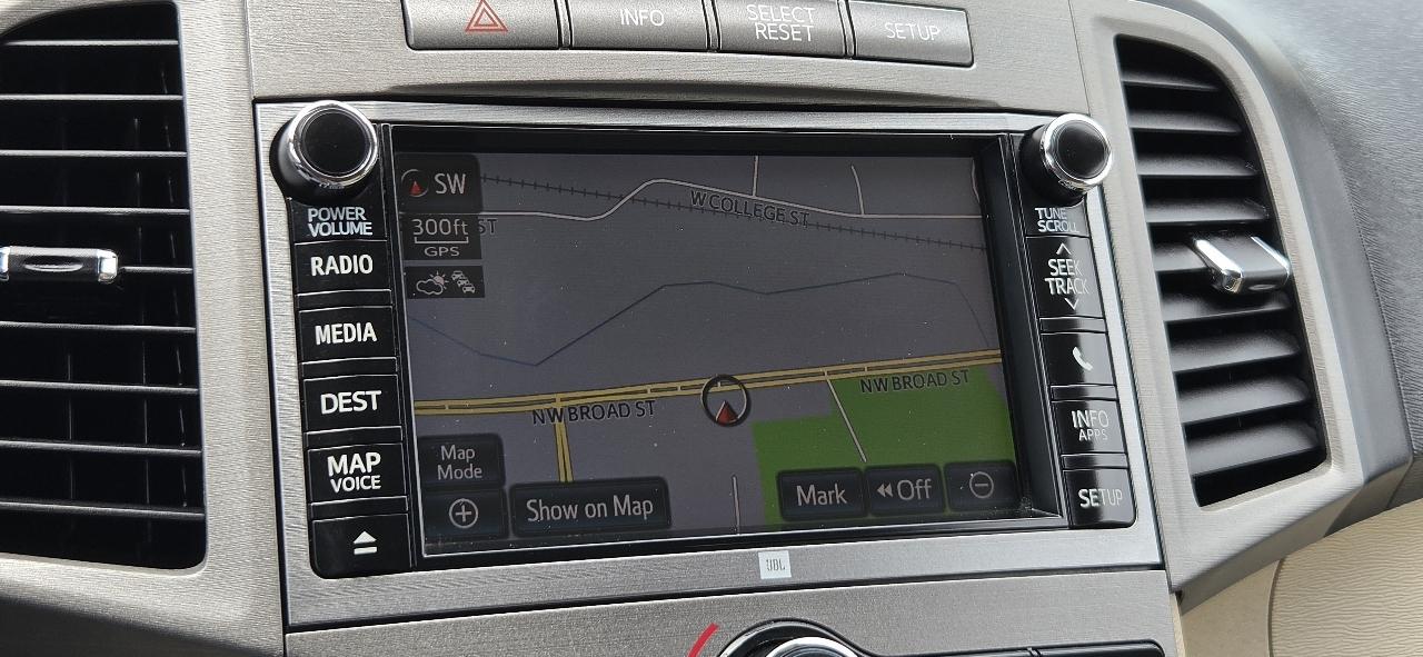 Toyota Venza 4dr Wgn V6 AWD Limited (Natl) 2013