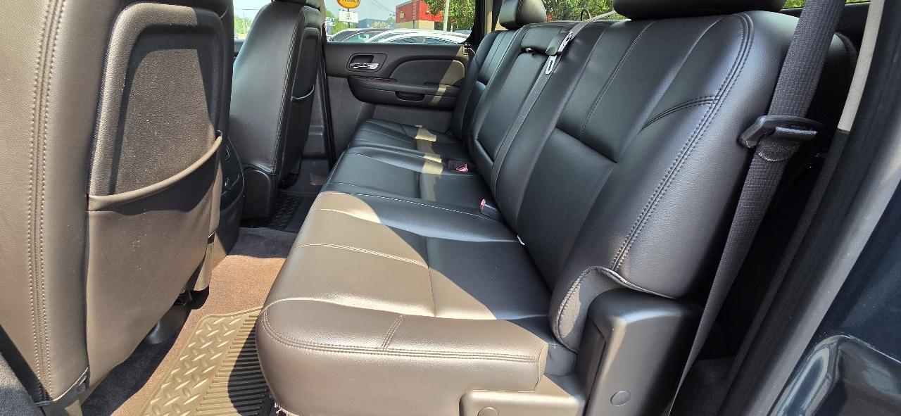 Chevrolet Silverado 1500 4WD Crew Cab 143.5" LTZ 2010