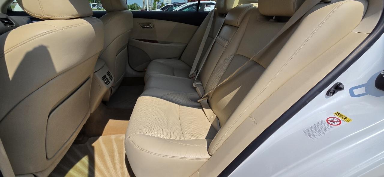 Lexus ES 350 4dr Sdn 2012
