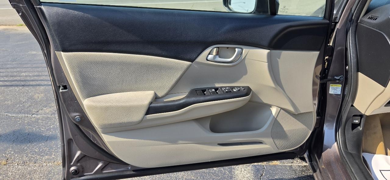Honda Civic LX 4D Sedan 2013