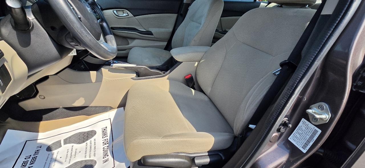 Honda Civic LX 4D Sedan 2013