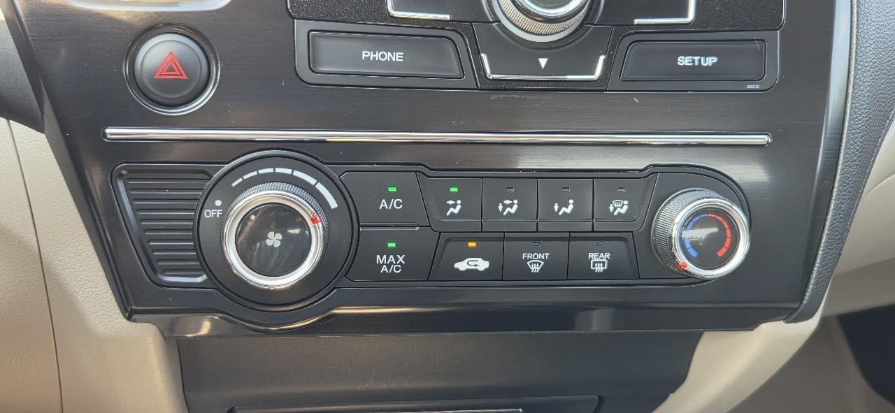 Honda Civic LX 4D Sedan 2013