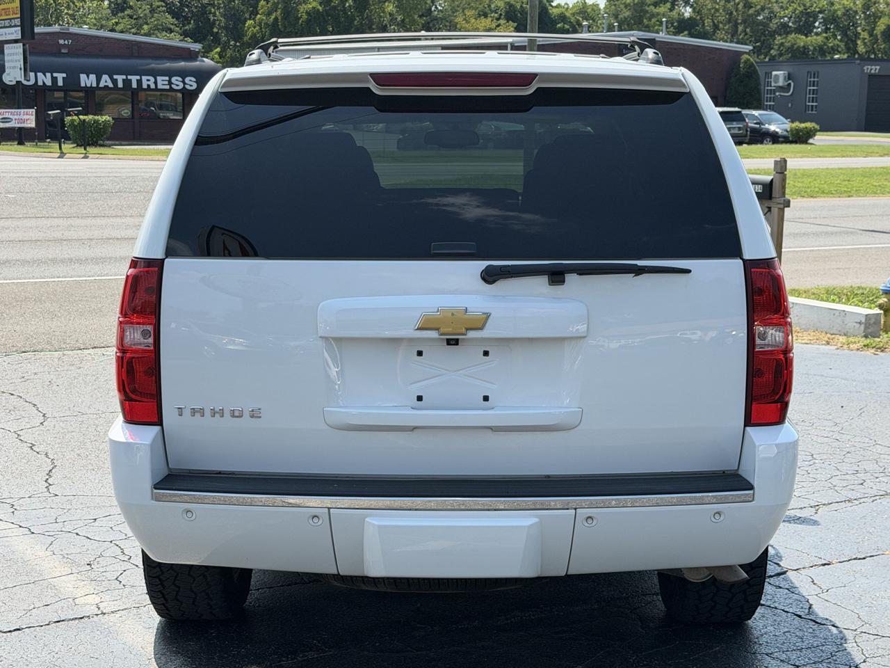 Chevrolet Tahoe 2WD 4dr 1500 LTZ 2013