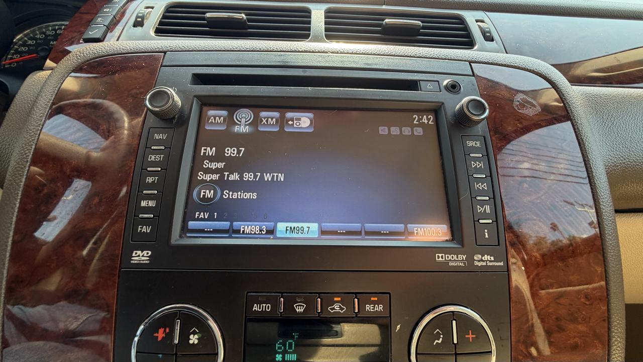 Chevrolet Tahoe 2WD 4dr 1500 LTZ 2013