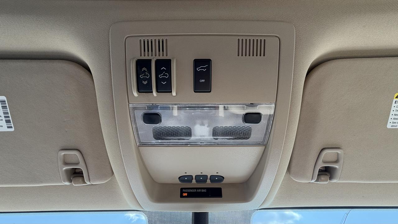 Chevrolet Tahoe 2WD 4dr 1500 LTZ 2013
