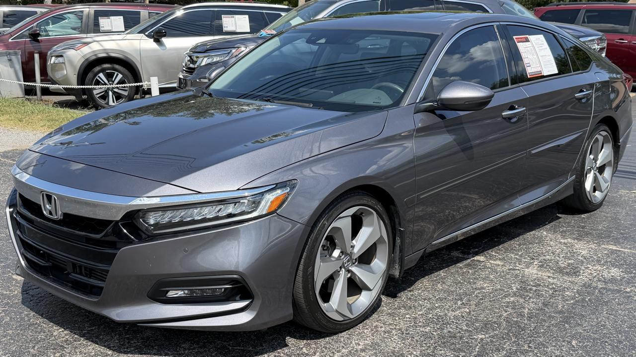 Honda Accord Touring Sedan AT 2018