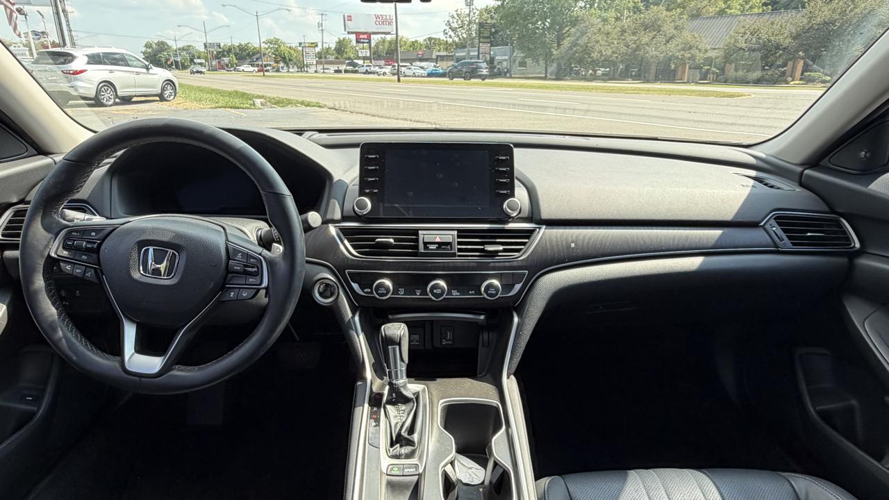 Honda Accord Touring Sedan AT 2018