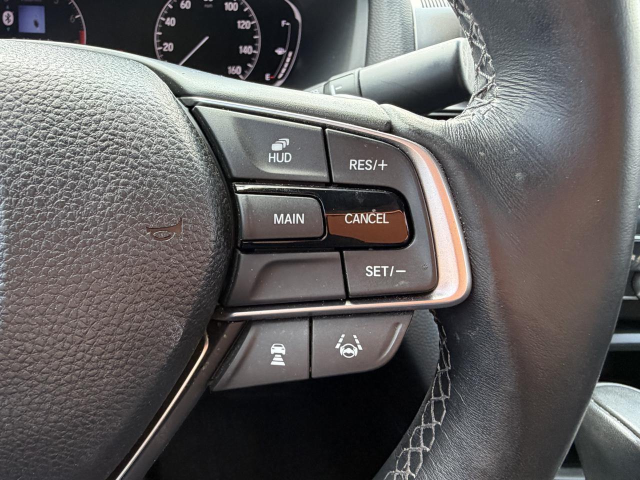 Honda Accord Touring Sedan AT 2018