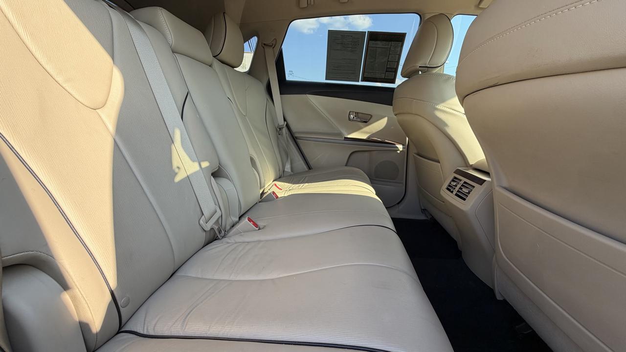 Toyota Venza 4dr Wgn V6 FWD XLE (Natl) 2013