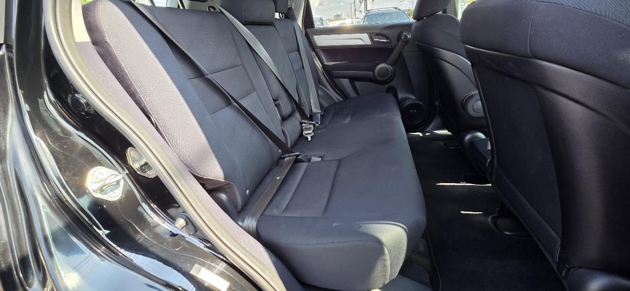 Honda CR-V 2WD 5dr LX 2010