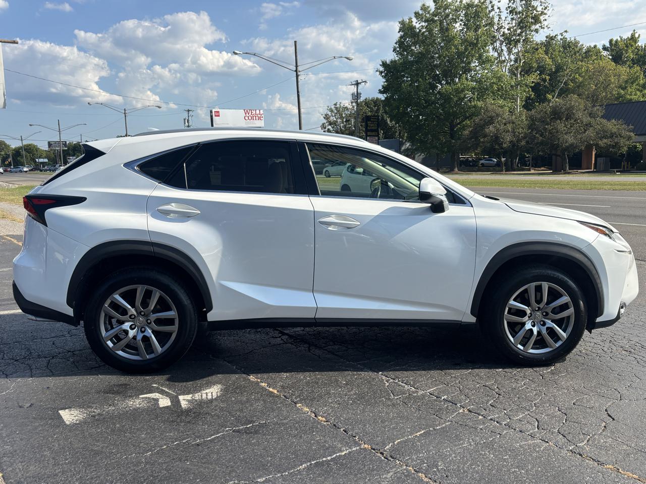 Lexus NX 200t AWD 4dr 2016