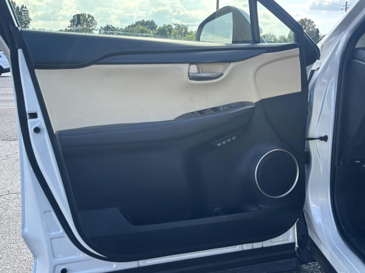 Lexus NX 200t AWD 4dr 2016