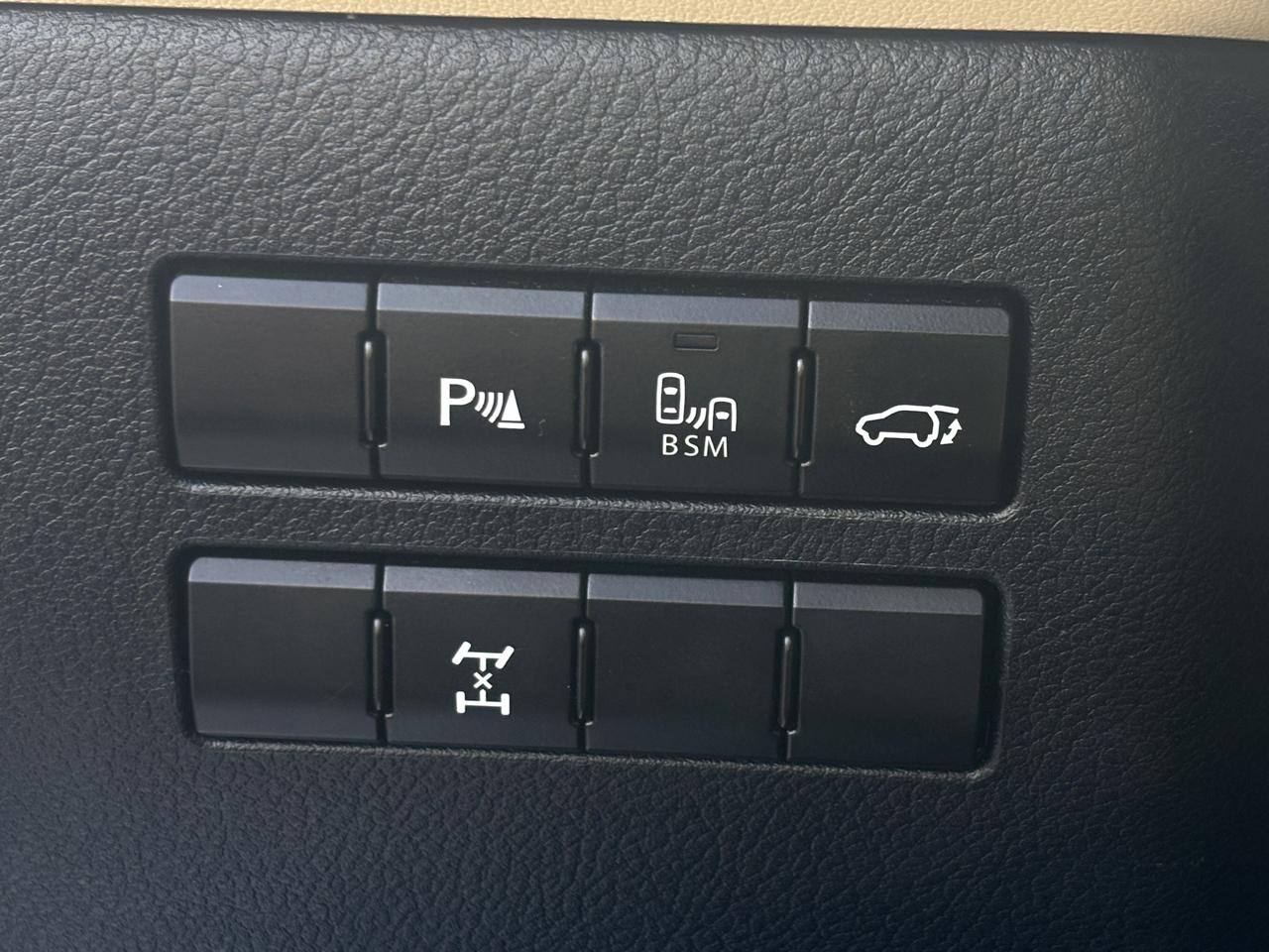 Lexus NX 200t AWD 4dr 2016